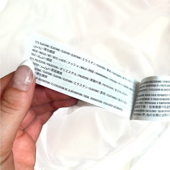 NWT Abercrombie & Fitch Asymmetrical Mesh Mock Neck Long Sleeved Bodysuit small - Picture 9 of 9